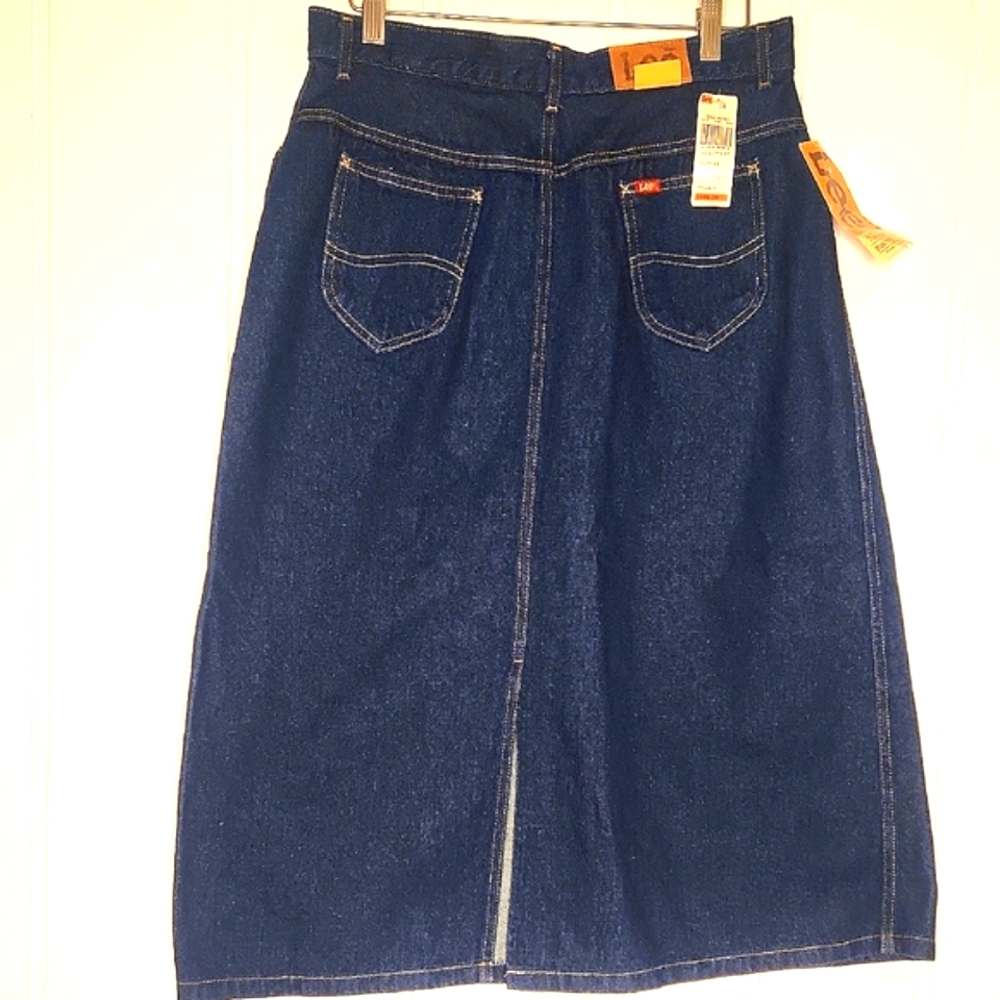 Vintage NWT LEE  Dark Blue Denim Midi Skirt. Western Boho 70"s